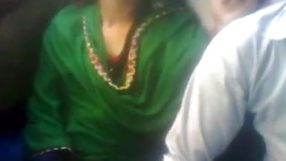 बाइकर की शूटिंग पर एक हिंदी मूवी फुल सेक्स मोटरसाइकिल पर मांडू लाल milfu में पाया गया है