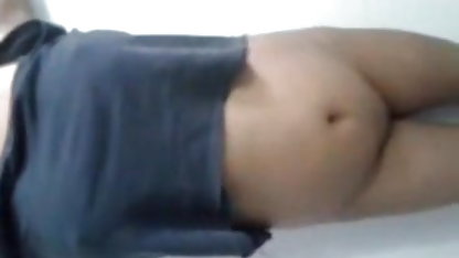 जोड़ा किसी हिंदी सेक्सी फिल्म सेक्सी में सामने के वीडियो कैमरा