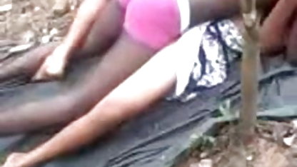 सौंदर्य मलाई करनेवाली हजामत बनाने का काम सेक्सी पिक्चर वीडियो में दिखाइए बालों वाली ग्राहक के पायलट पर एक मालिश तालिका