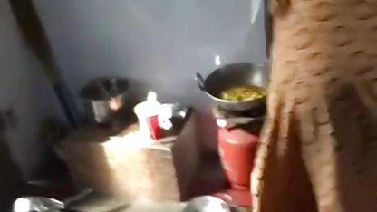 गंजा एशियाई लड़की हिंदी सेक्सी फिल्म बॉलीवुड हो जाता है टक्कर लगी है के साथ जापानी