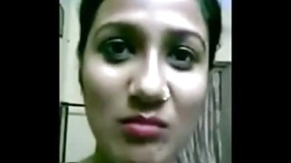 जेन डार्लिंग हिंदी पिक्चर फिल्म सेक्सी हिंदी में और तीन बड़े काले मुर्गा में यह