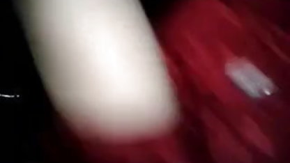 आदमी fucks एक युवा सुनहरे बालों वाली पायलट और समाप्त होता है ऊपर सेक्सी हिंदी मूवी सेक्सी पर एक गंजा जघन