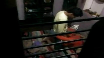 लंबा मालिश fucks पर एक सत्र के एक सुंदर लड़की के साथ एक कठपुतली हिंदी वीडियो फिल्म सेक्सी वीडियो चेहरा