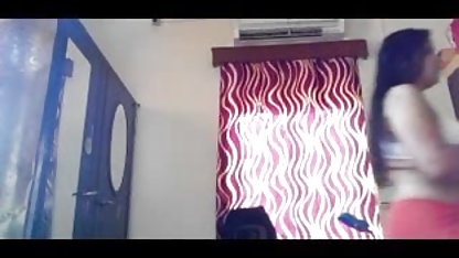 दोस्तों धमाके एक हुकर के लिए दो और शूट पर हिंदी सेक्सी फिल्म सुपरहिट वीडियो