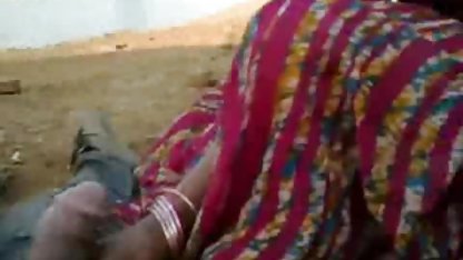आदमी बिट्स एक सुंदर डॉक्टर में सफेद मोज़ा की तरह एक हिंदी फिल्म सेक्सी हिंदी फिल्म जला दिया
