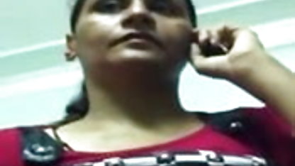 सिखाया करने के लिए सेक्स सेक्सी फिल्में चाटना उसके बेटी की योनि