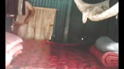 Kaphok एक फेंग पर एक पोशाक में परिपक्व धूल देता है और यह एक योनि वीडियो सेक्सी पिक्चर वीडियो हिंदी में dolbeats
