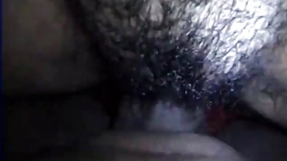 एजेंट स्टूडियो में स्कीनी fucks और सोचता है कि यह हिन्दी मे सेक्सी फिल्म मांग करेंगे