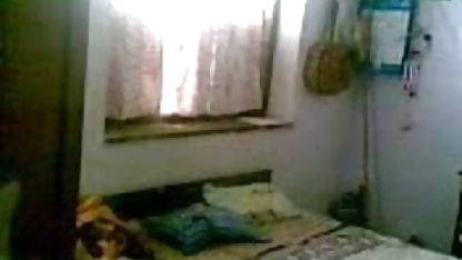 सार्वजनिक महिला शौचालय-छिपा कैमरा, नीचे देखें सेक्स फिल्म वीडियो