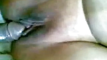 सेलुलर संचार सैलून के हिंदी सेक्सी मूवी दिखाओ सिर एक युवा मालकिन के चेहरे पर समाप्त होता है