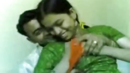 के छात्रावास से लड़कियों चूसना एक बड़े डिक नाविक और चाटना बॉलीवुड सेक्सी हिंदी मूवी अपने बालों वाली गांड