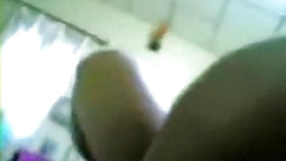 घर अंधेरे सुनहरे बालों वाली में तेल अटक में एक पेशाब डिक सिम्युलेटर सेक्सी फिल्म हिंदी फिल्म