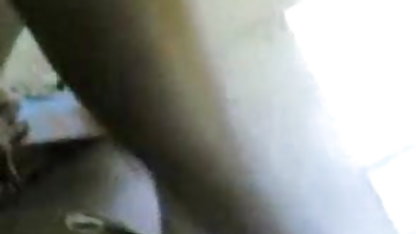 युवा हिंदी सेक्सी मूवी वीडियो में सौंदर्य masturbates दो