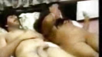 एक आदमी पर एक मालिश सत्र बेकार सेक्सी फिल्म हिंदी में सेक्सी है मांडू और fucks yoginyu